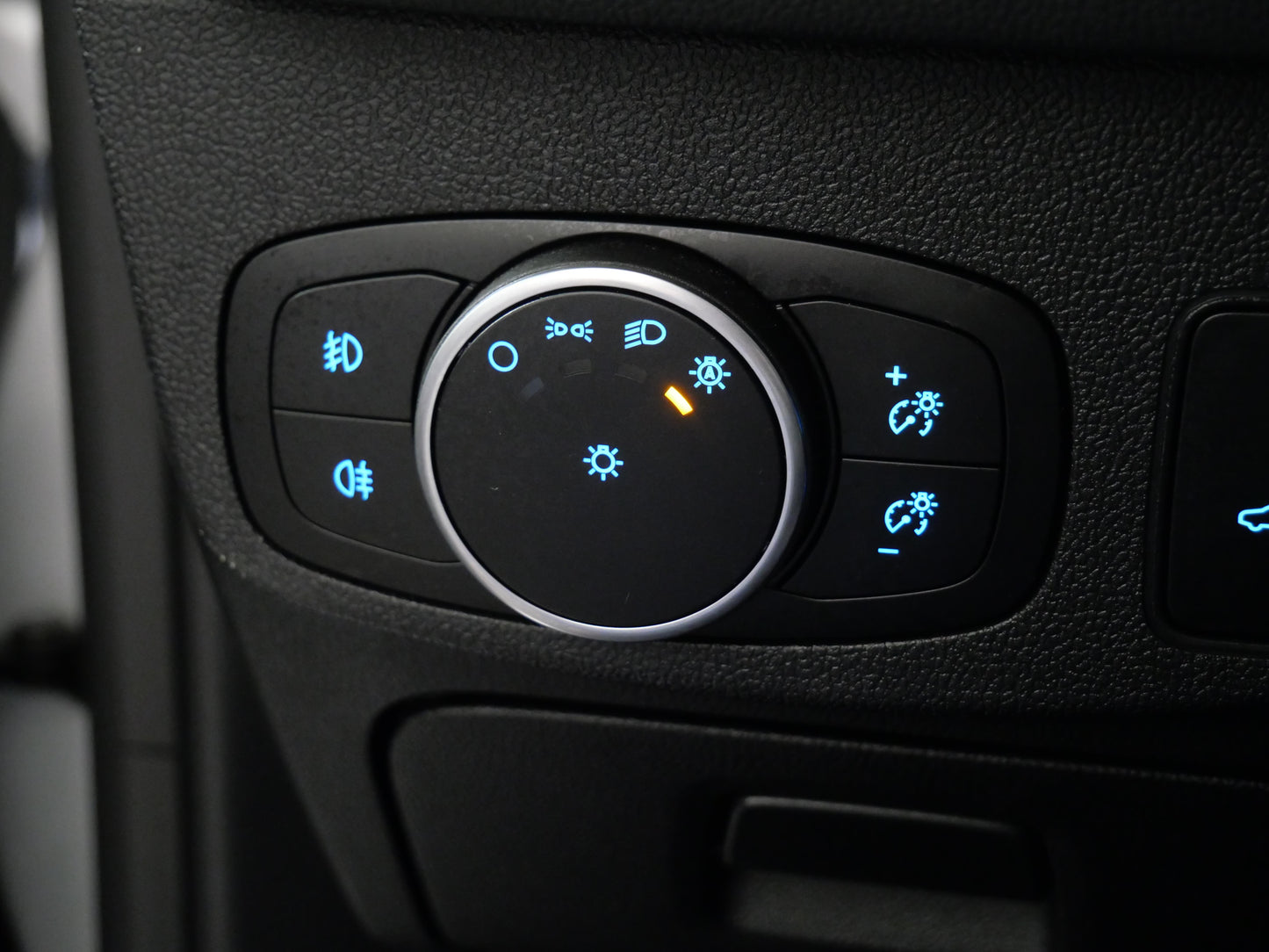 Ford Focus 2.0 EcoBlue 110 kW ST-Line