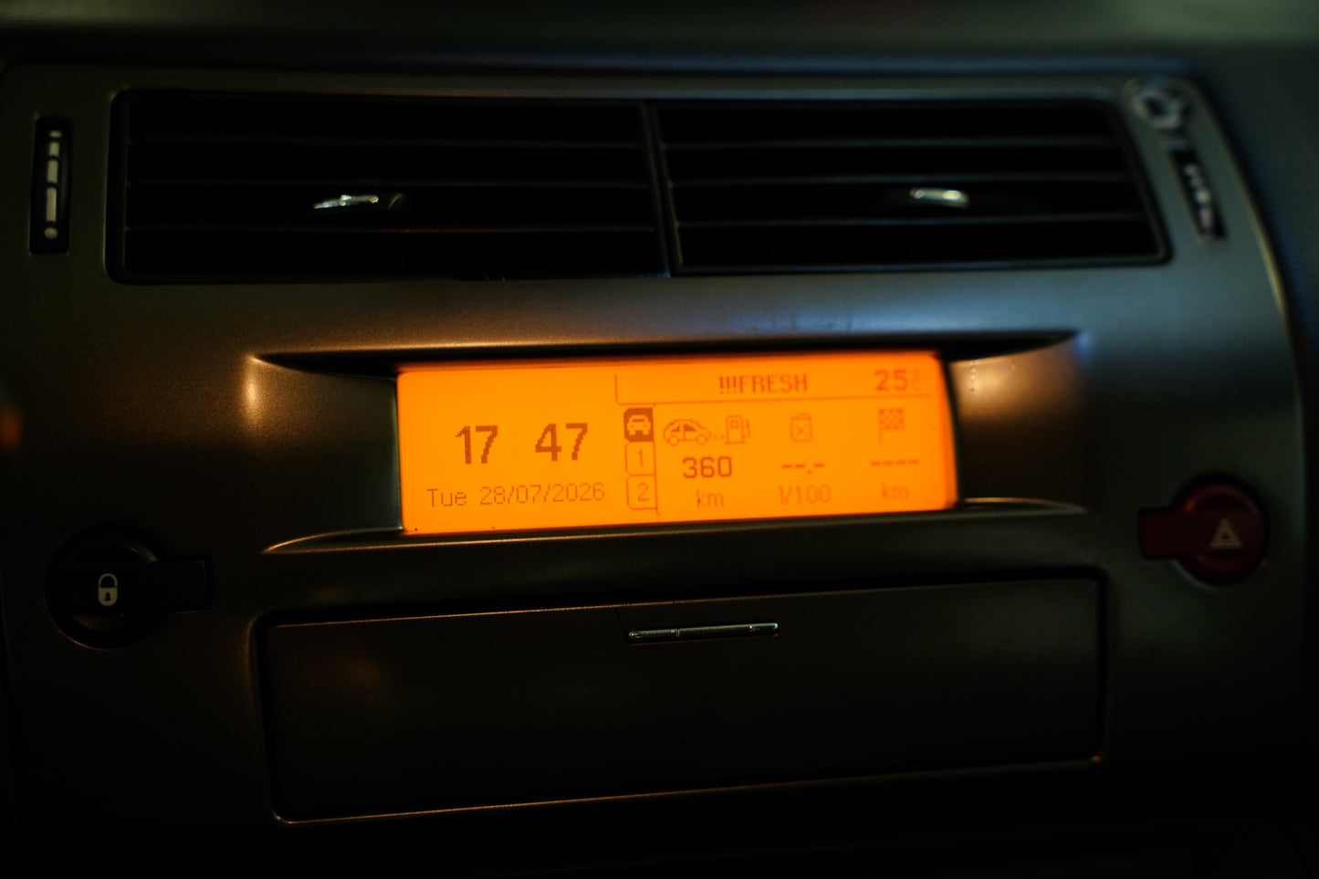 Citroën C4 1.4i 65 kw