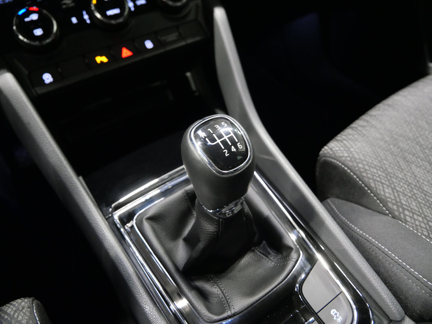 Škoda Karoq 1.5 TSI 110 kW Top Selection