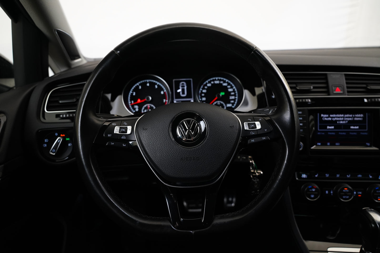 Volkswagen Golf 1.4 TSI 103 kW DSG Highline