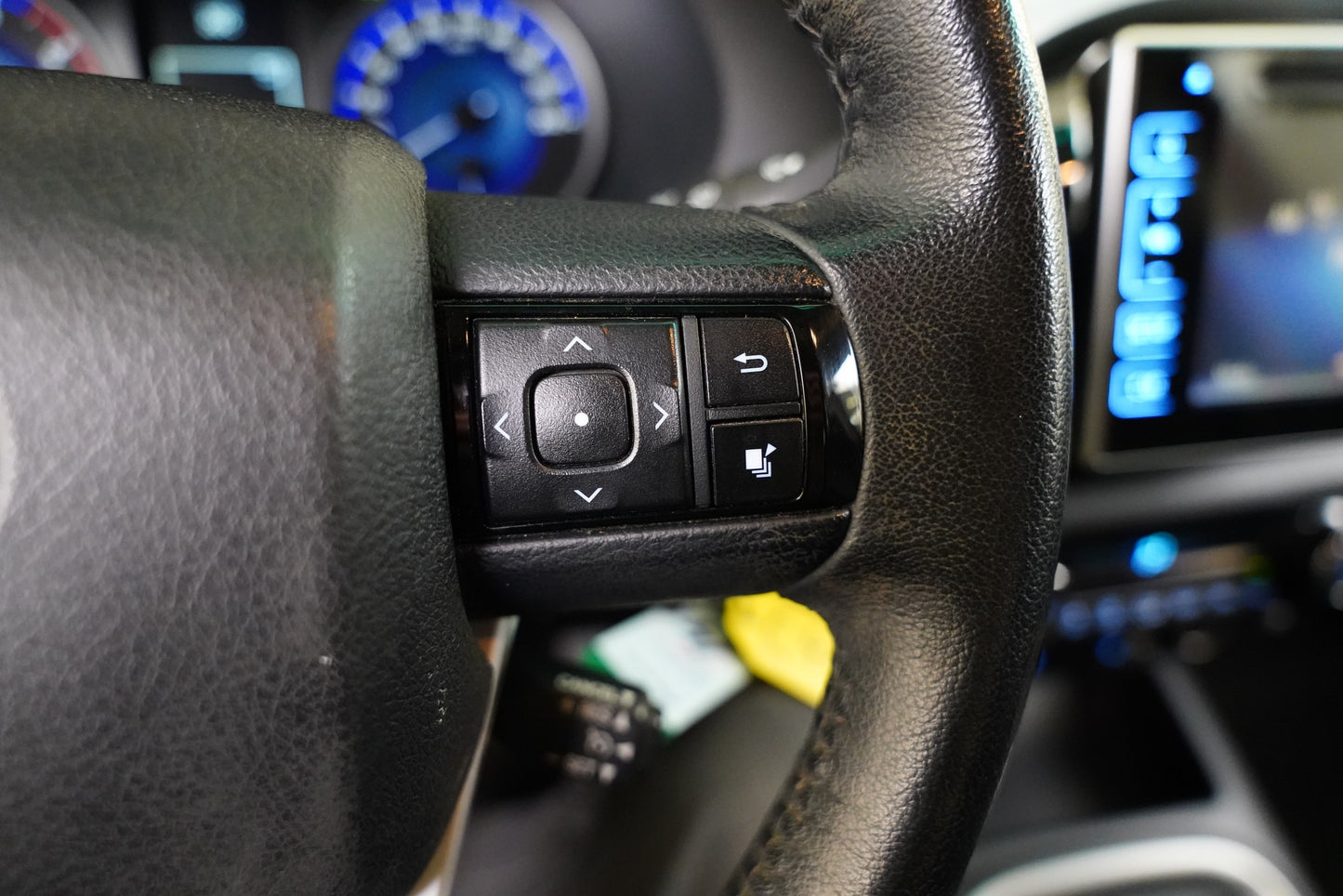 Toyota Hilux 2.4 D-4D 110 kW 4X4