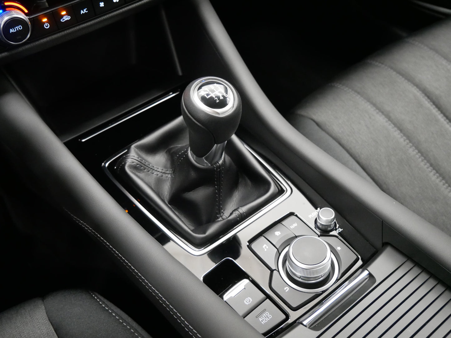Mazda 6 2.0 SkyactivG 121kW Revolution