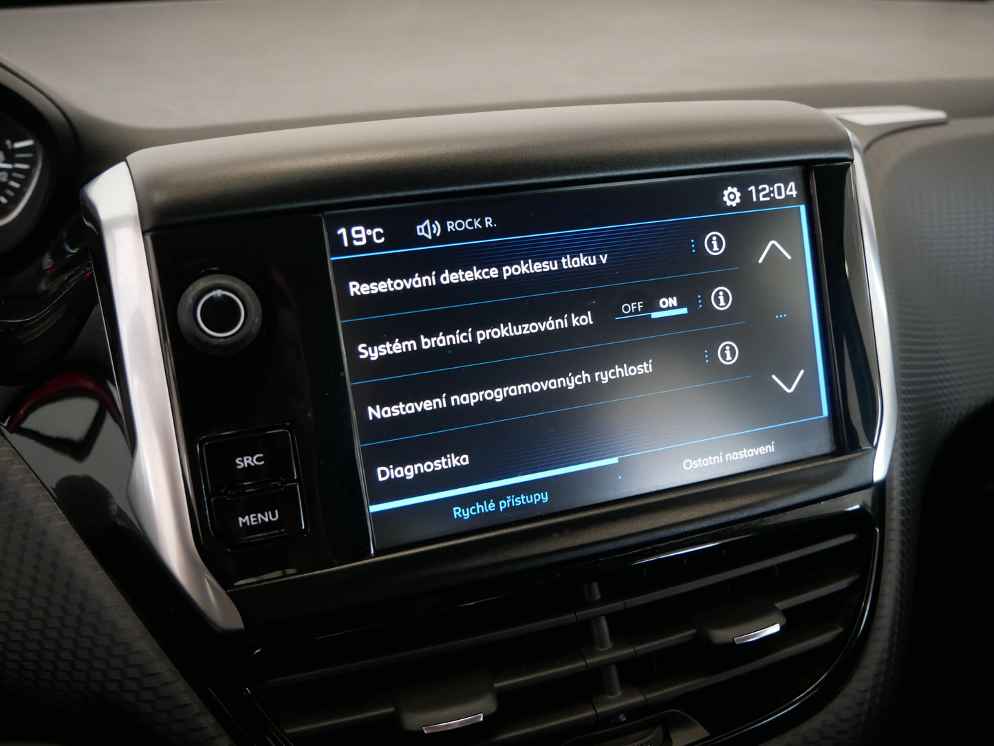 Peugeot 2008 1.2 Puretech 82 kW Active