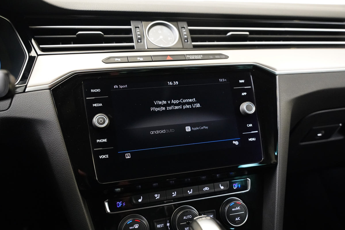 Volkswagen Passat 2.0 TDI 176 kW 4x4 Highline – foto 19