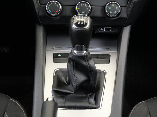 Škoda Octavia 1.8 TSI 132 kW Ambition Plus – foto 19