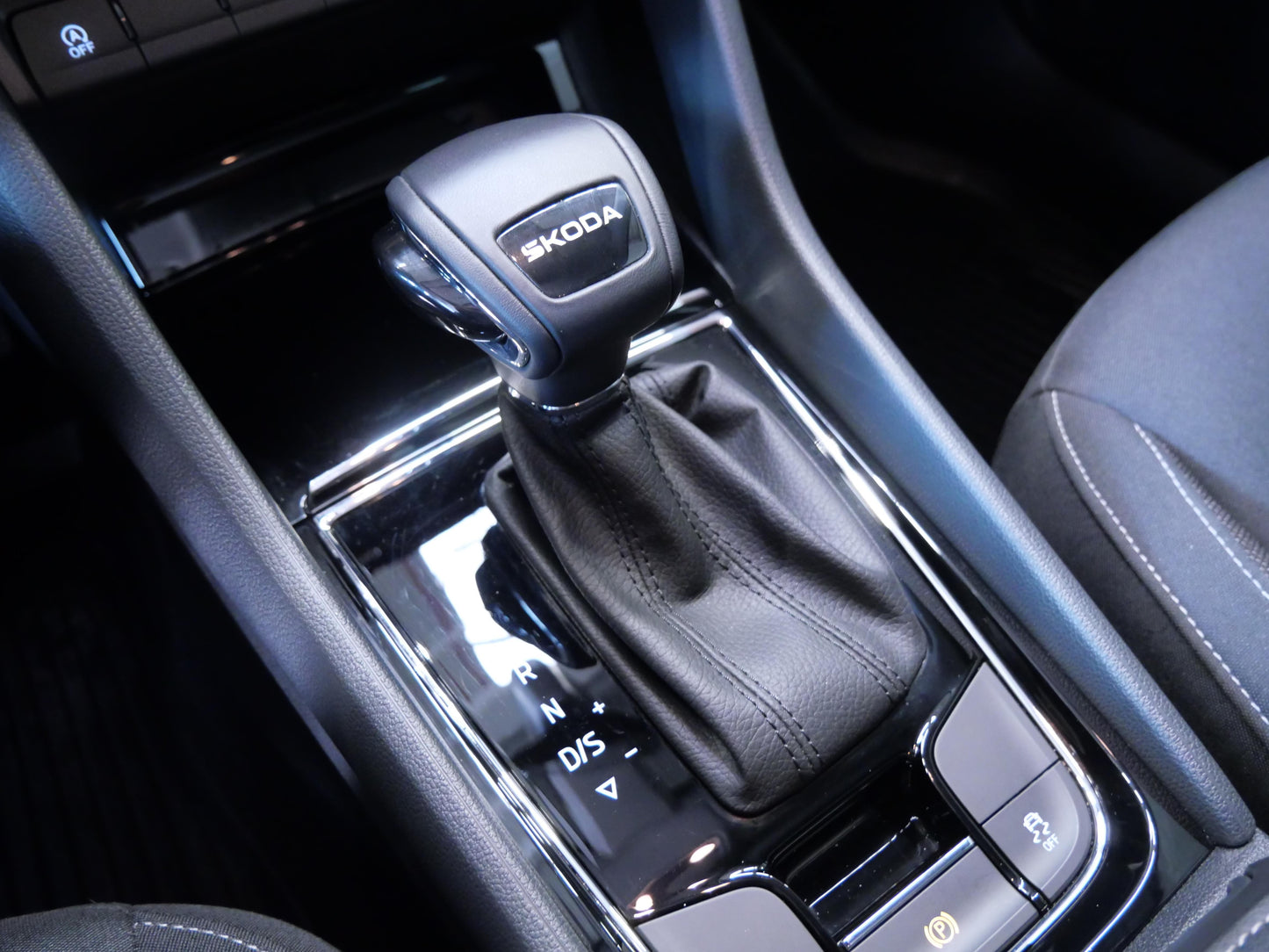 Škoda Karoq 1.5 TSI 110 kW Selection