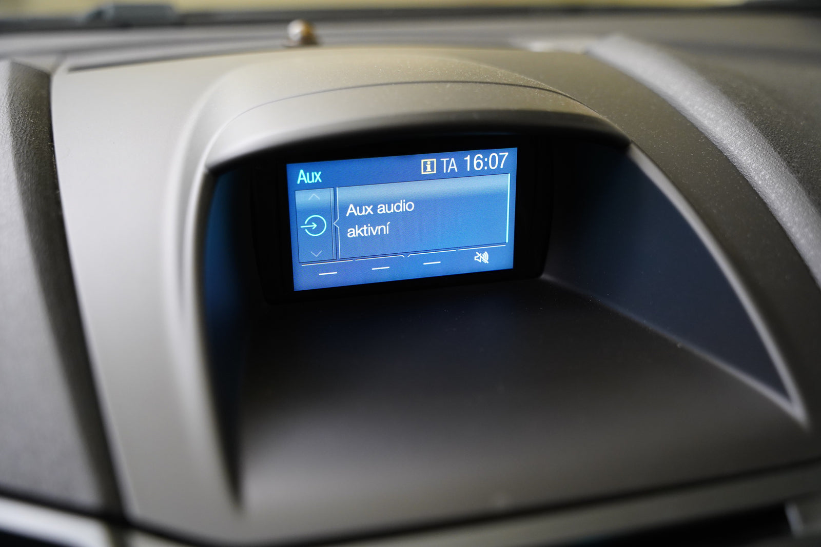 Ford Fiesta 1.0 EcoBoost 74 kW – foto 19