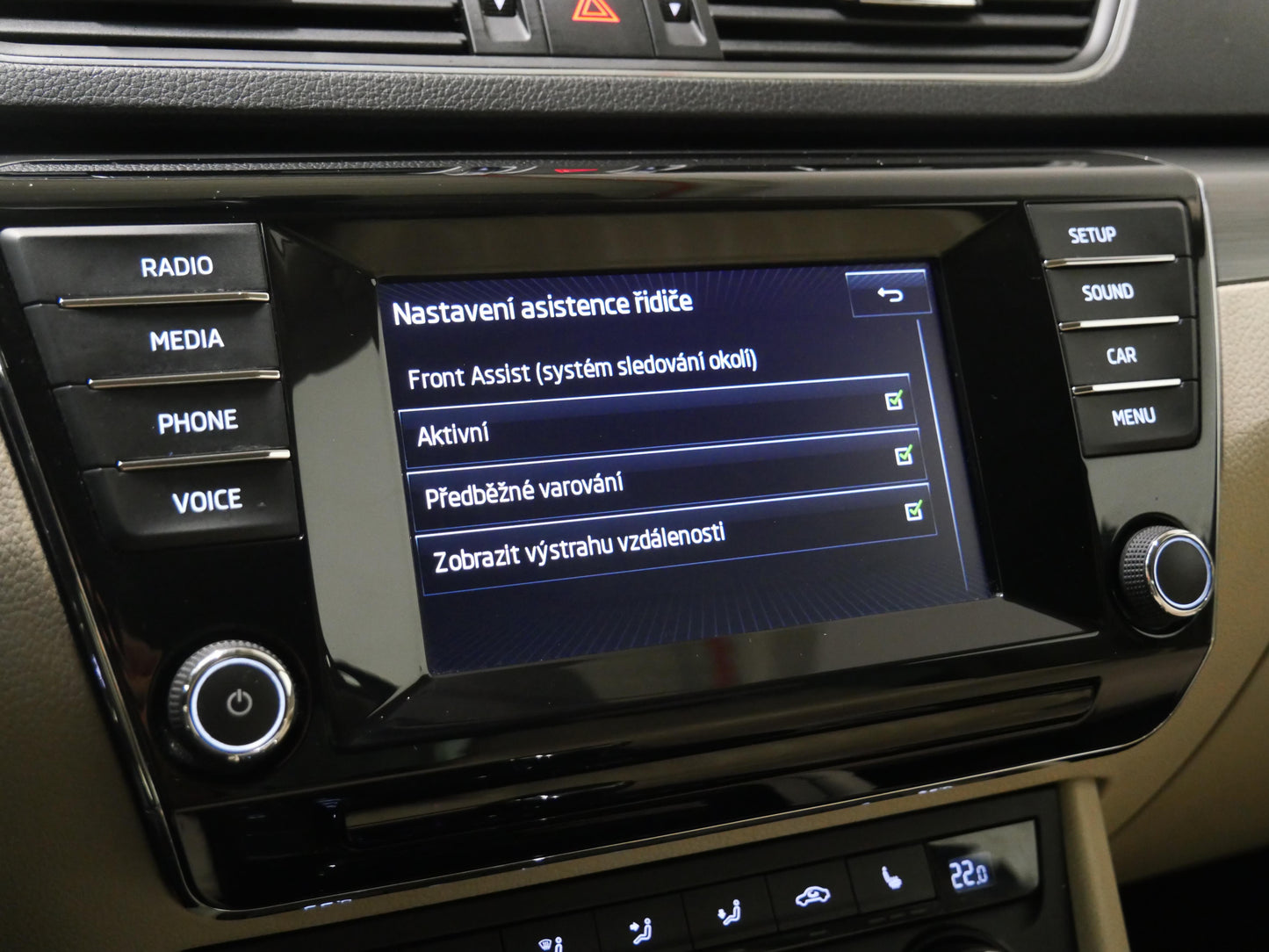Škoda Superb 2.0 TDI 140 kW DSG Style Plus