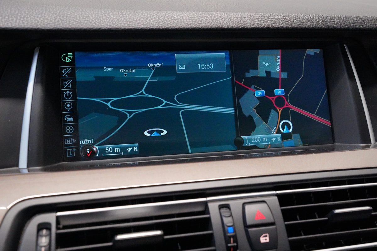 BMW Řada 5 530d 190 kW xDrive – foto 19