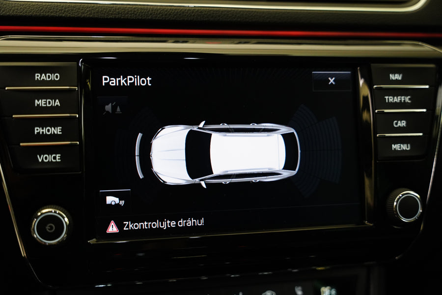 Škoda Superb 2.0 TDI 140 kW Laurin&Klement – foto 19