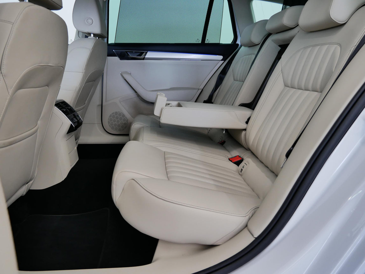 Škoda Superb 2.0 TDI L&K 4x4