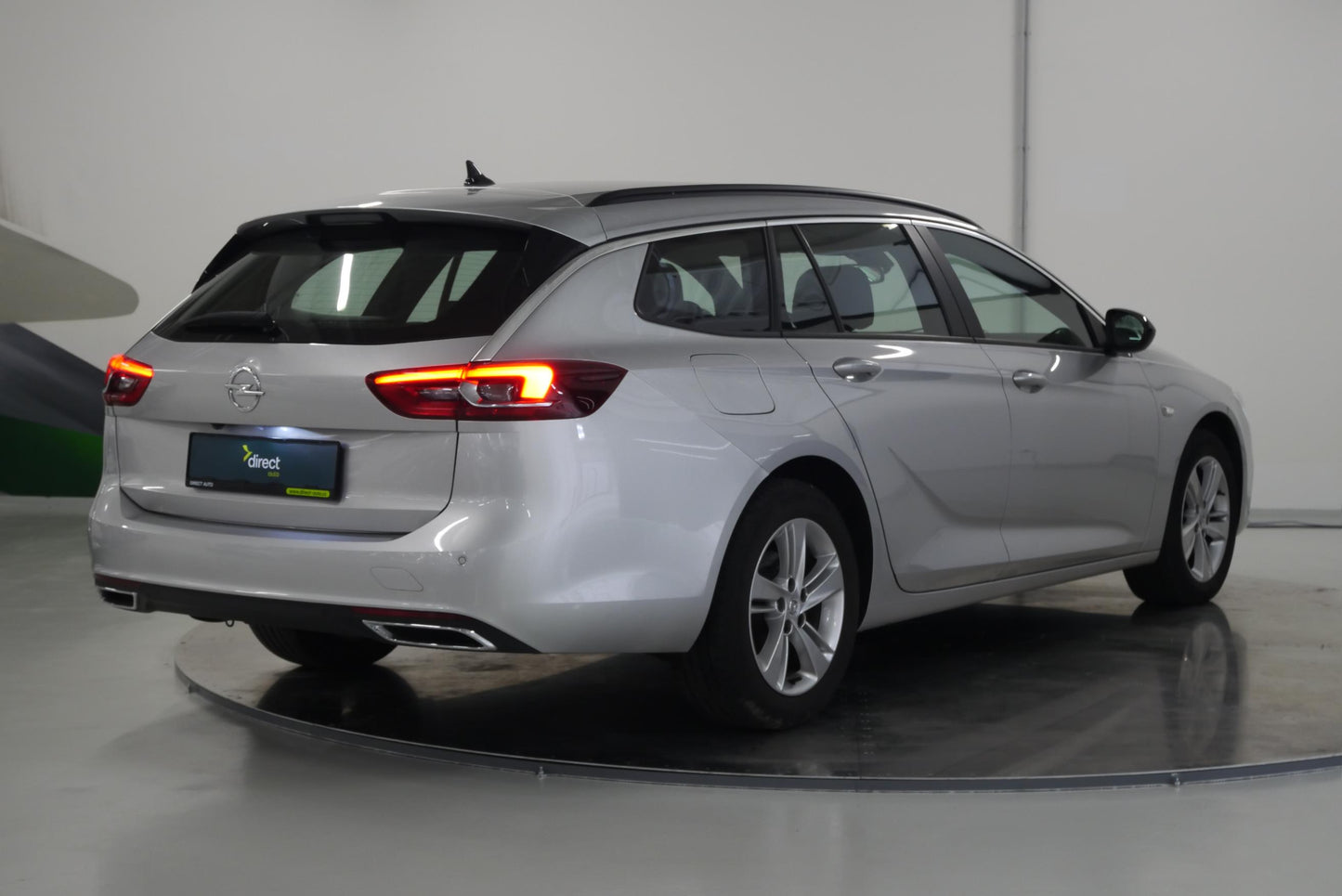 Opel Insignia 2.0 D 128 kW Business Edition