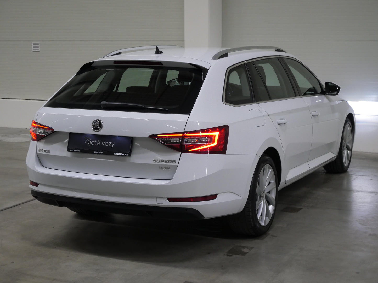 Škoda Superb 2.0 TDI 140 kW Style