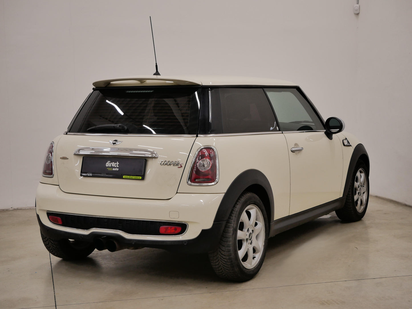 Mini Cooper S 1.6i 128 kW