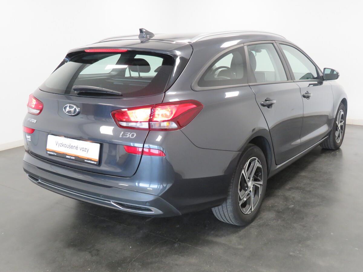 Hyundai i30 1.0 T-GDI 88 kW Family Comfort
