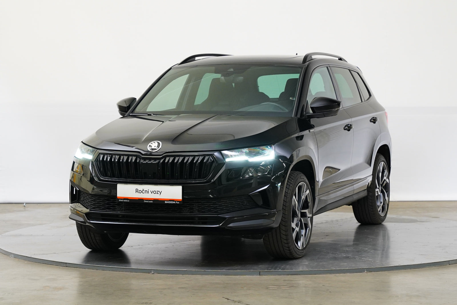 Škoda Karoq 2,0 TDI 110 kW 4x4 Sportline – foto 1