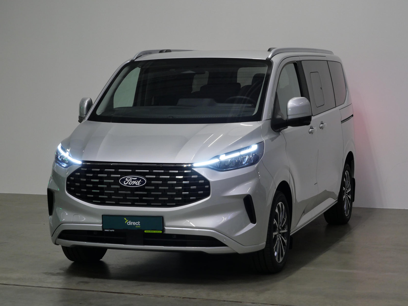 Ford Tourneo Custom 2.0 EcoBlue 125 kW Titanium X – foto 1