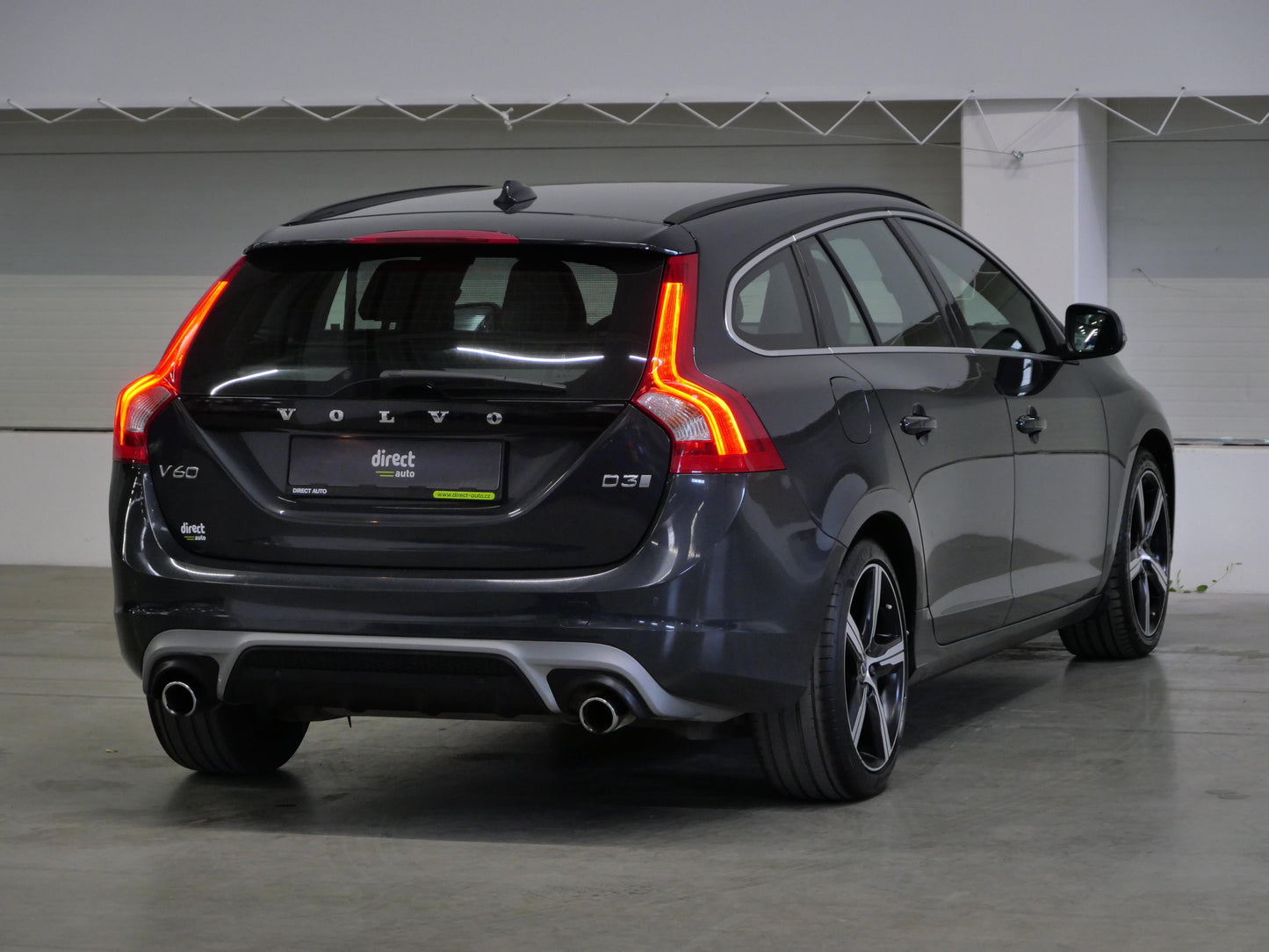 Volvo V60 2.0 D3 110 kW R-Design