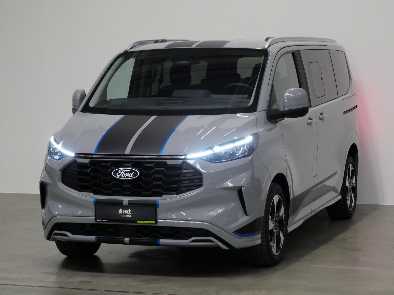 Ford Tourneo Custom 2.0 EcoBlue 125 kW Sport L1 – foto 1