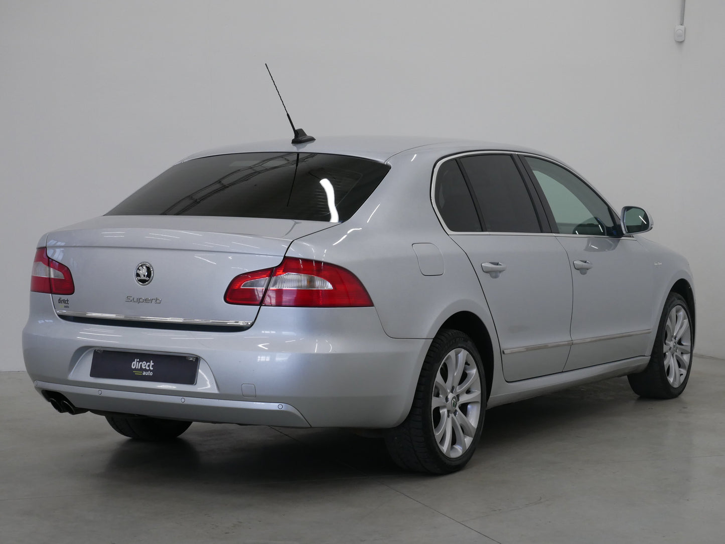 Škoda Superb 1.8 TSI Elegance