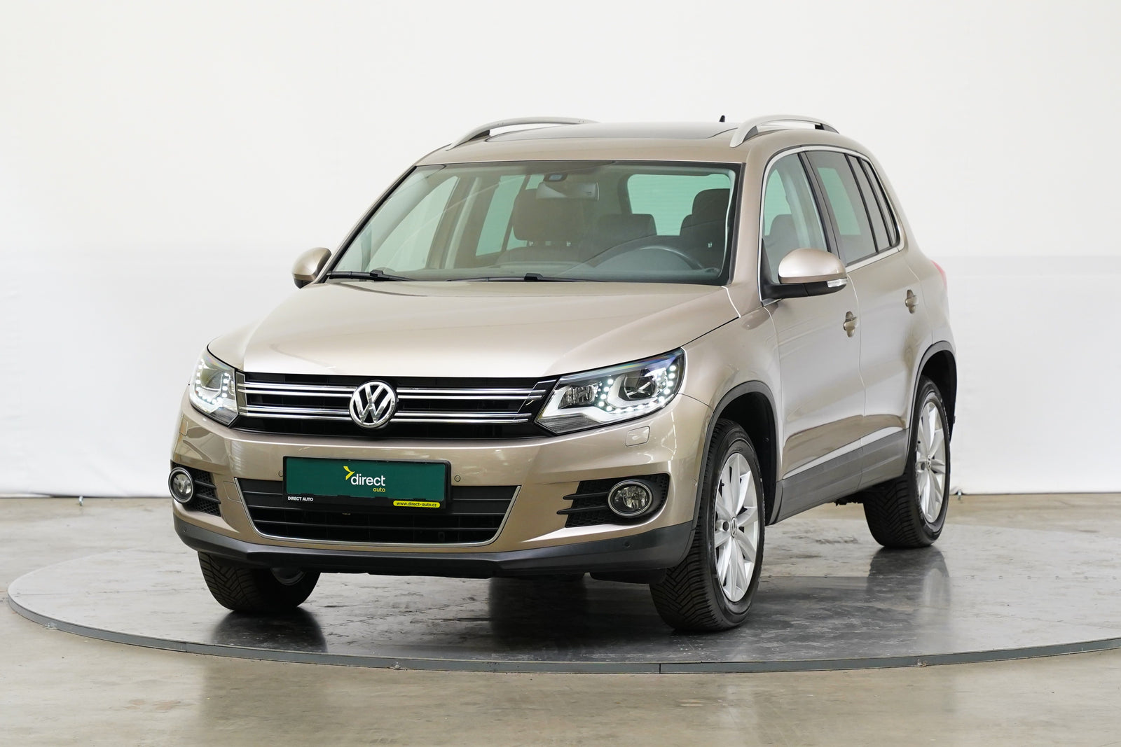 Volkswagen Tiguan 2.0 TSI 155 kW DSG 4x4 Sport – foto 1