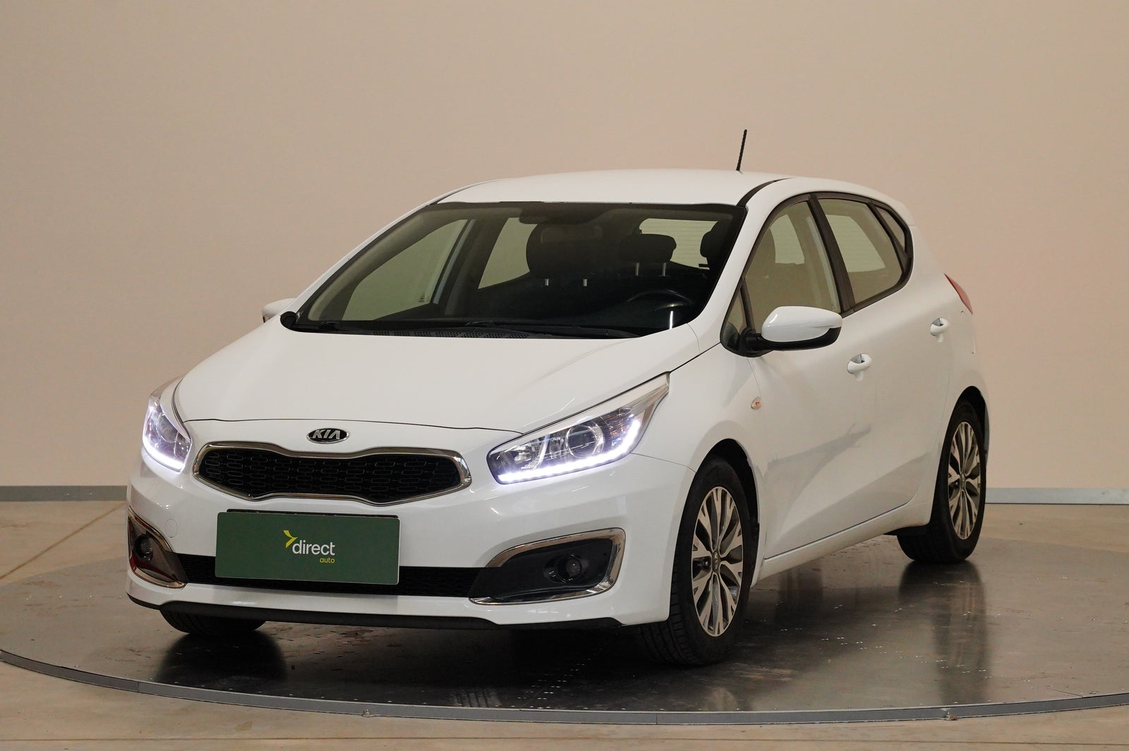 Kia Ceed 1.4 CVVT 73 kW Comfort Plus – foto 1