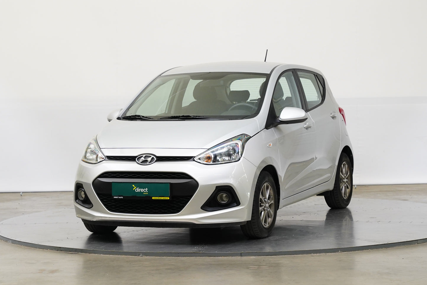 Hyundai i10 1.0i 49 kW