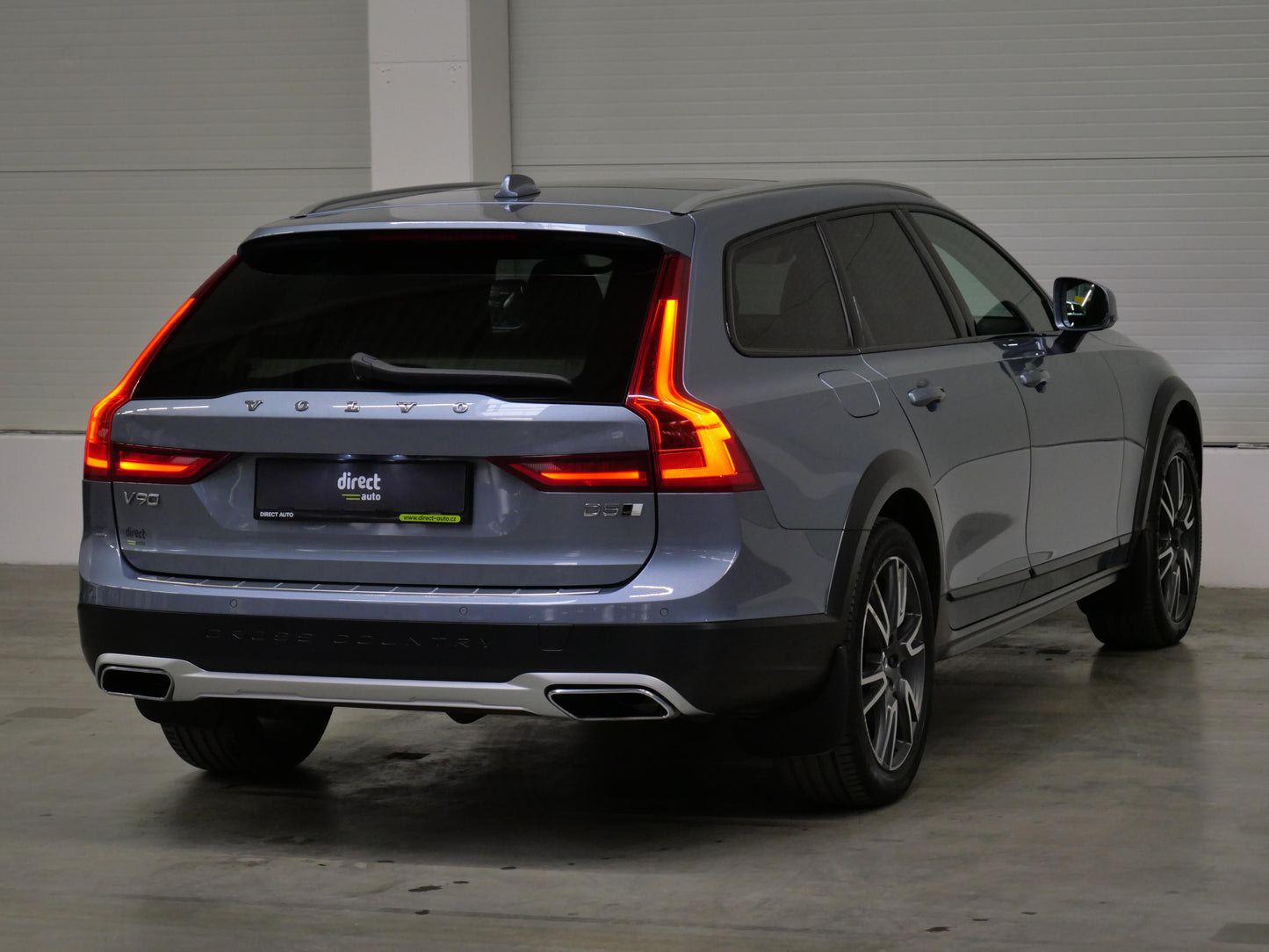Volvo V90 2.0 D5 173 kW Cross Country