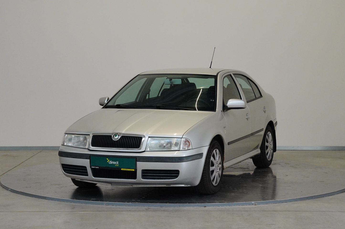 Škoda Octavia 2.0i 85 kW Tour