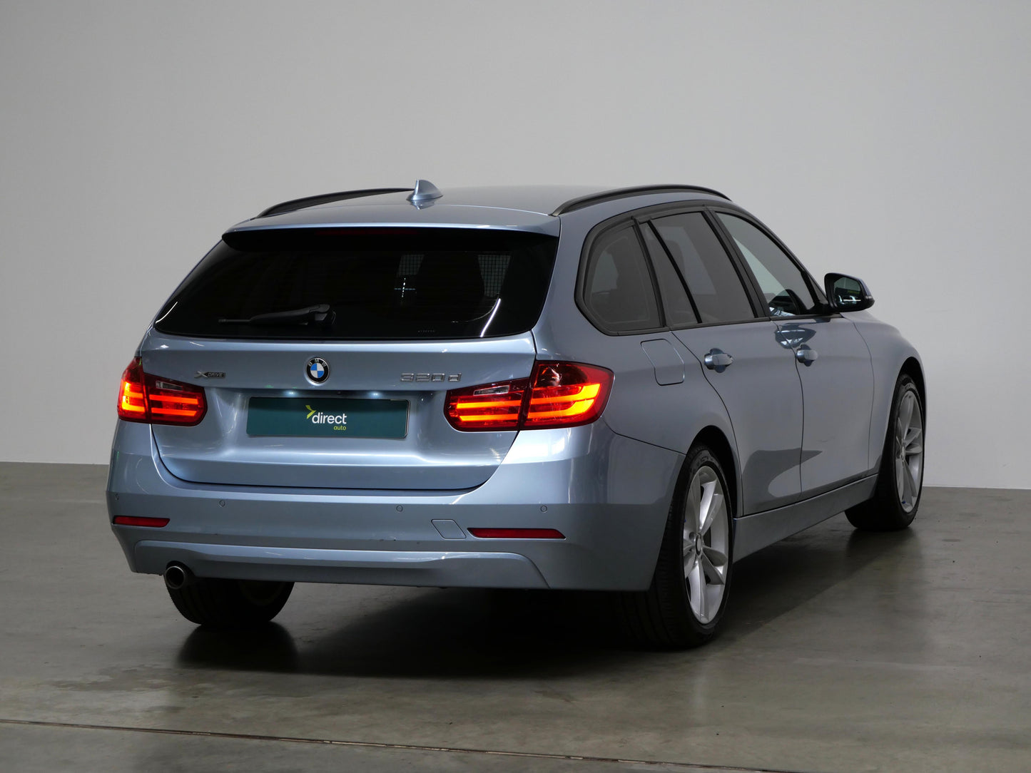 BMW Řada 3 320d 135 kW AUT xDrive