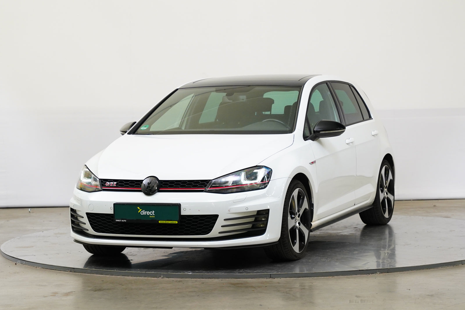 Volkswagen Golf 2.0 TSI 169 kW GTI – foto 1