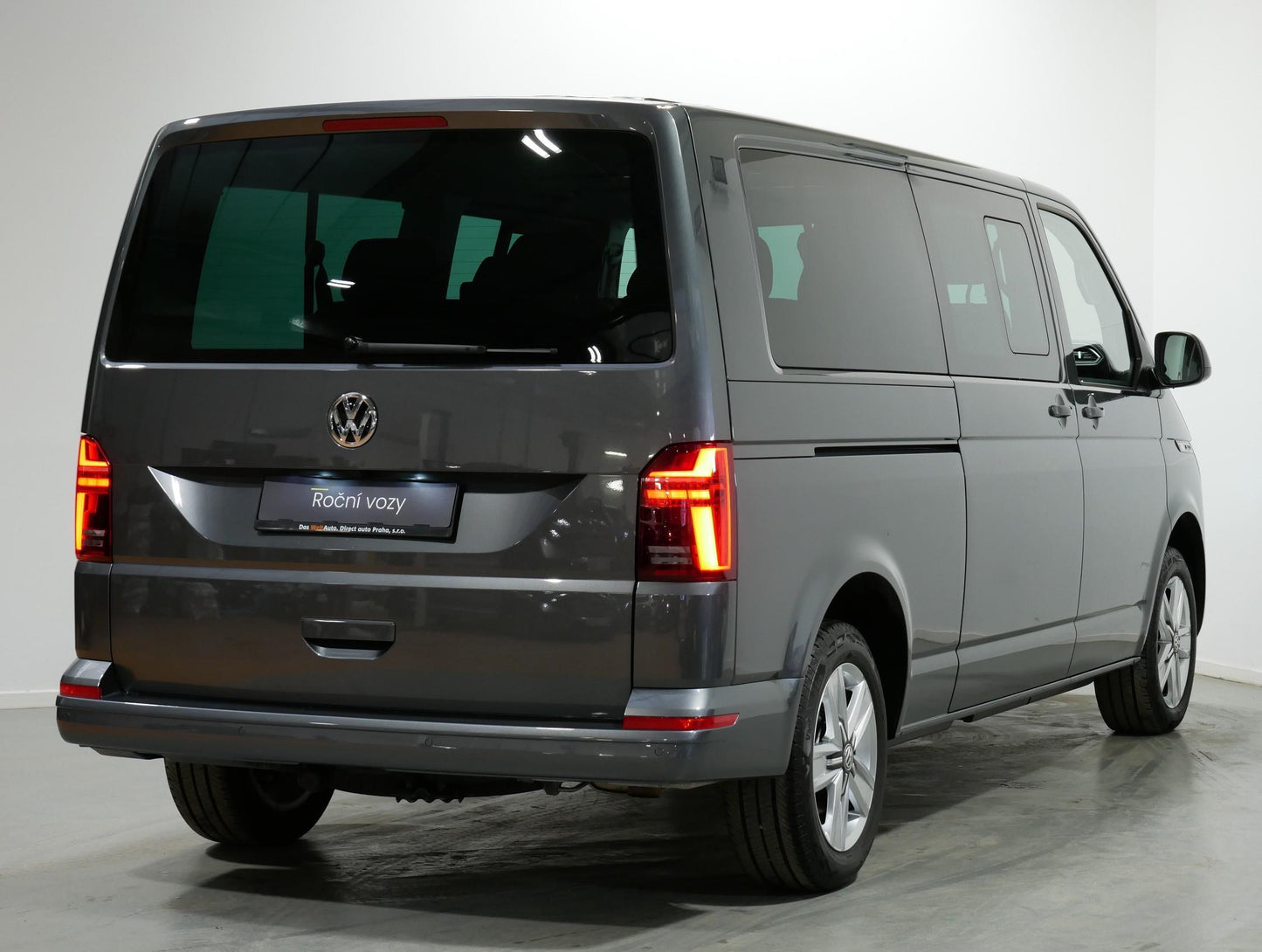 Volkswagen Caravelle 2.0 TDI 150 kW BULLI LONG