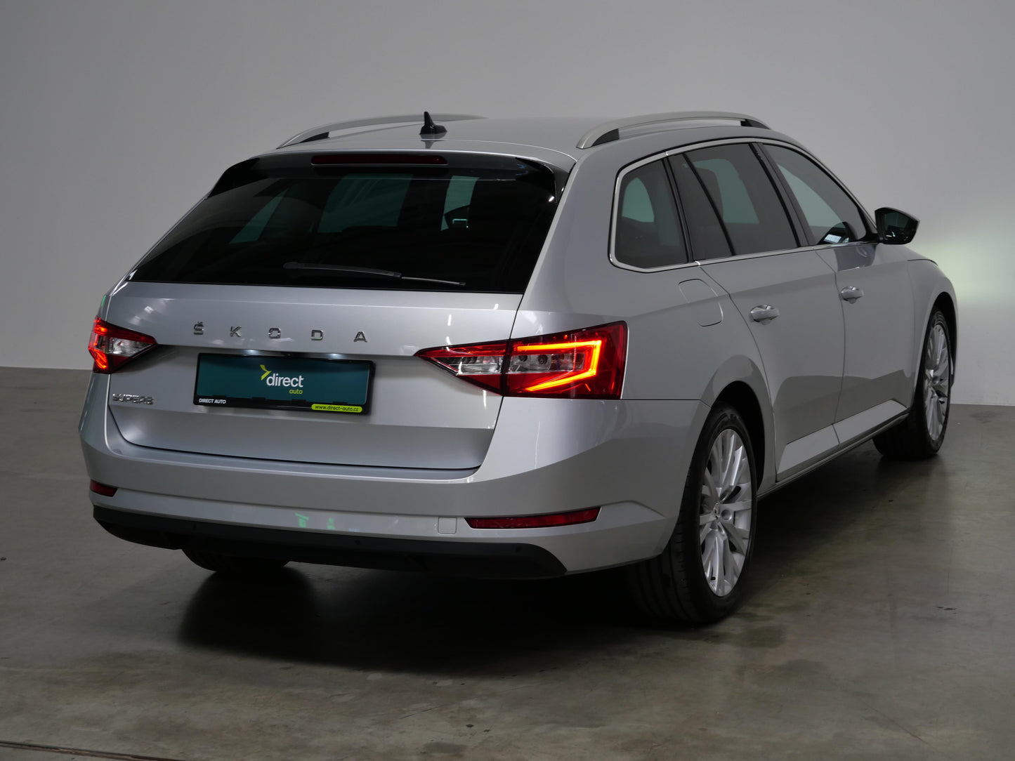 Škoda Superb 2.0 TDI 110 kW DSG Style Plus