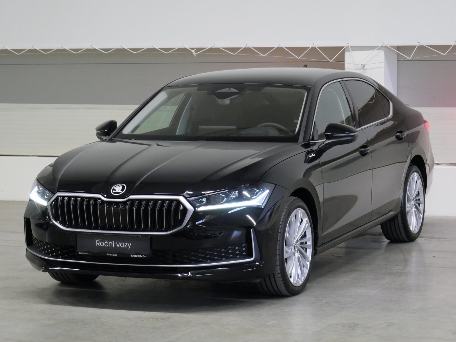 Škoda Superb 2.0 TDI 142 kW L&K – foto 1