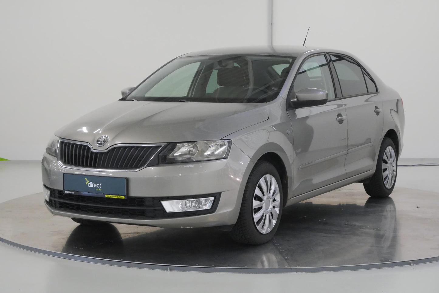 Škoda Rapid 1.6 TDI 77 kW Elegance Extra+