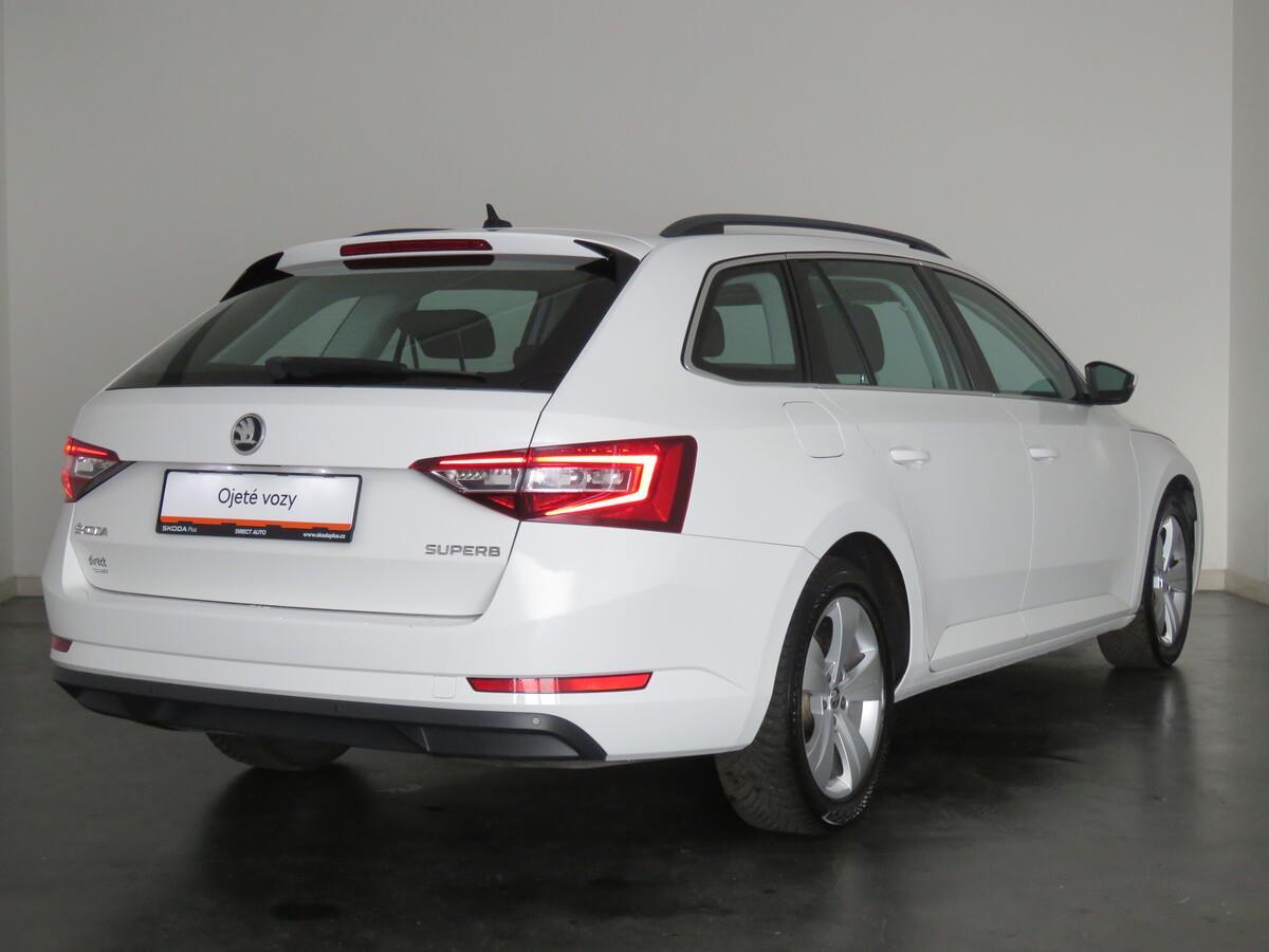 Škoda Superb 2.0 TDI 110 kW Ambition plus