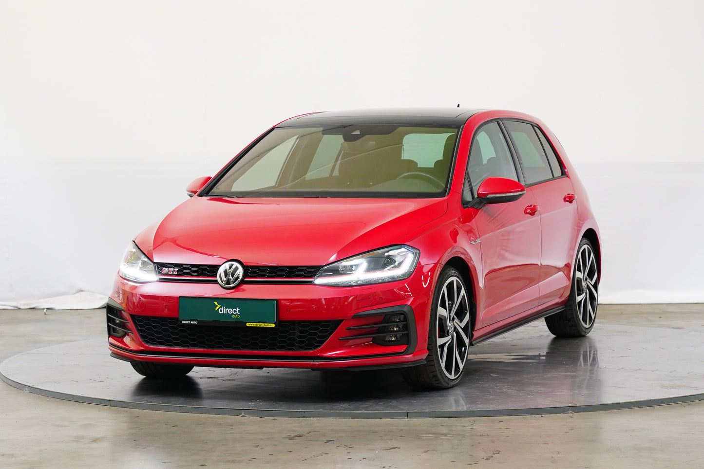 Volkswagen Golf 2.0 TSI 180 kW GTI Performance