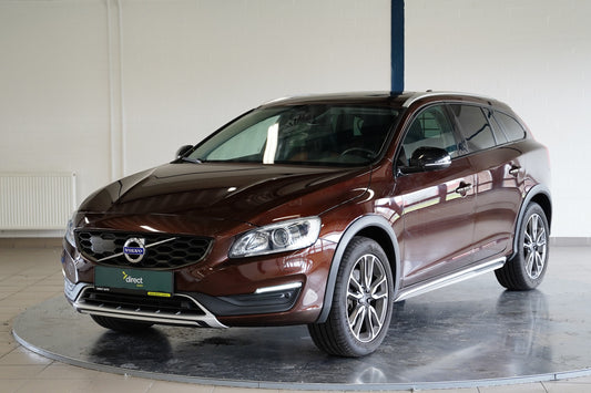 Volvo V60 2.0 D4 140 kW Cross Country