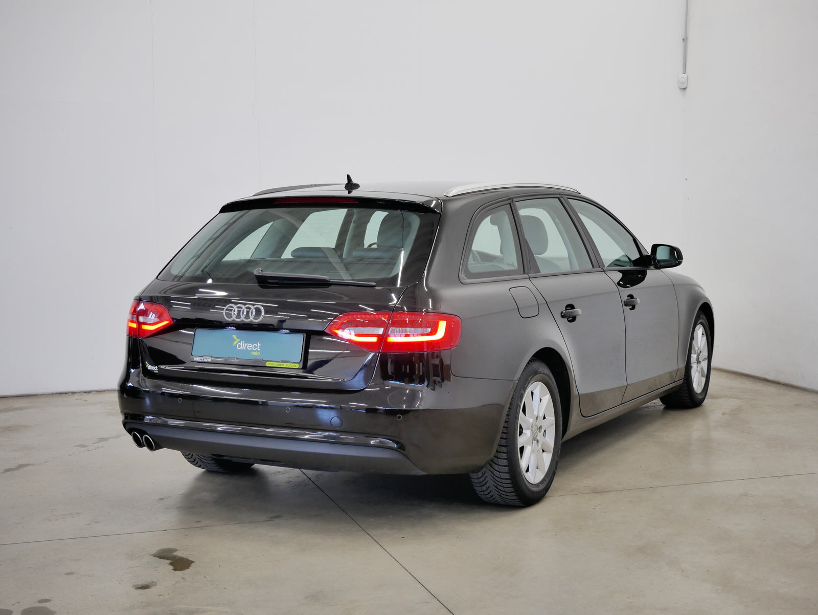 Audi A4 2.0 TDI 130kW quattro Ambition – foto 2
