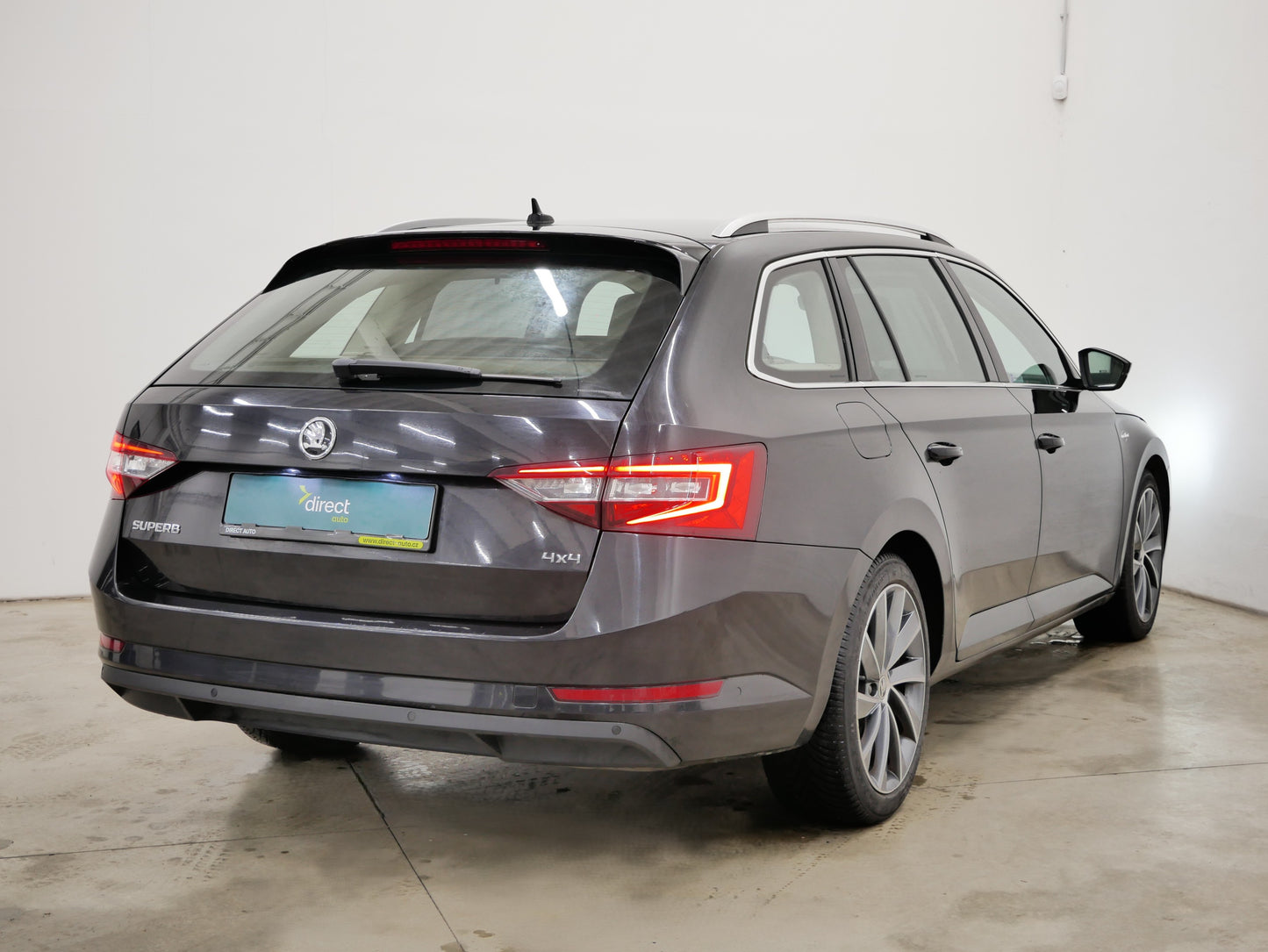 Škoda Superb 2.0TDi 140 kW 4x4 L&K