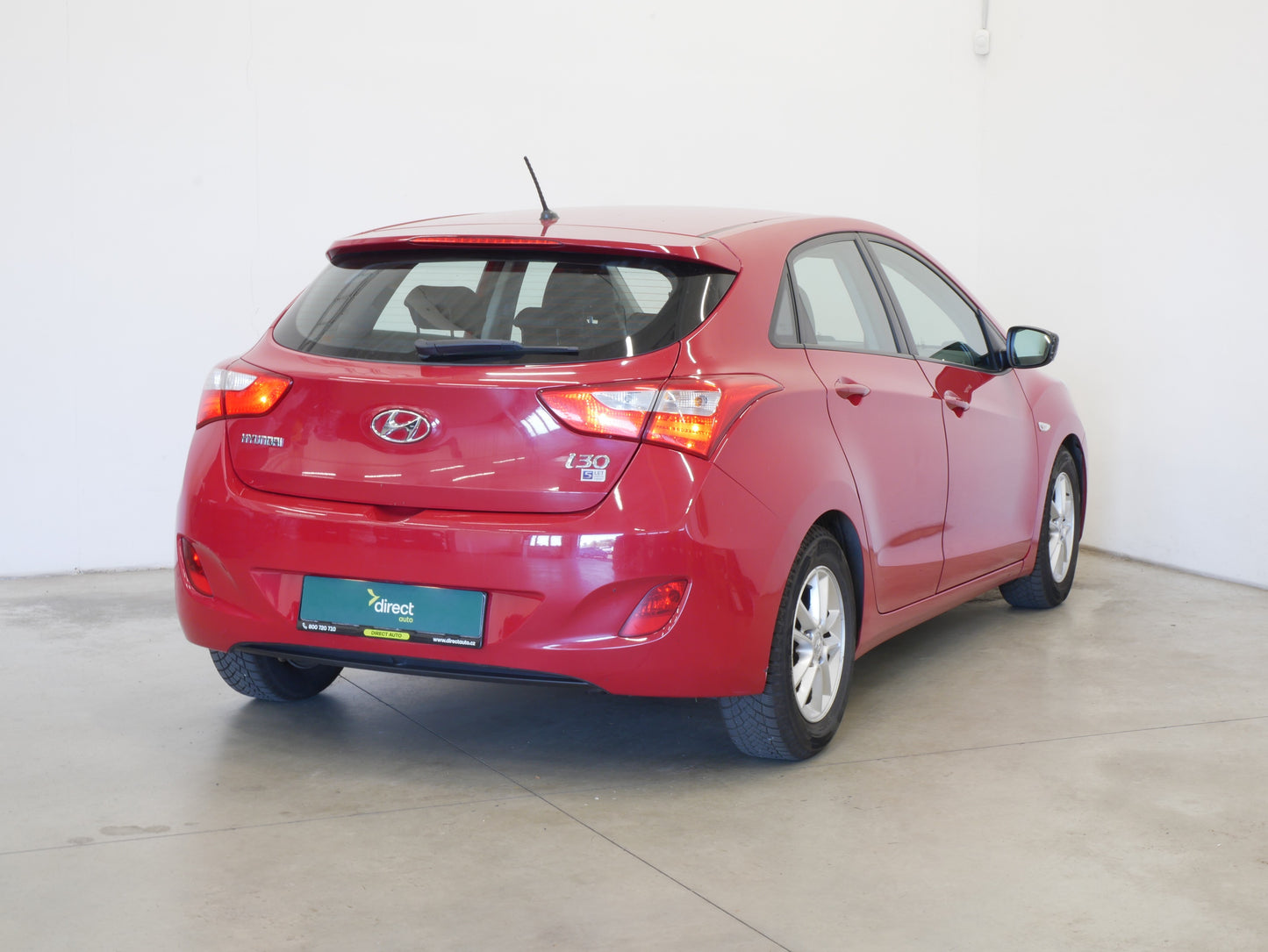 Hyundai i30 1,4 CVVT 73kW TRIKOLOR PLUS