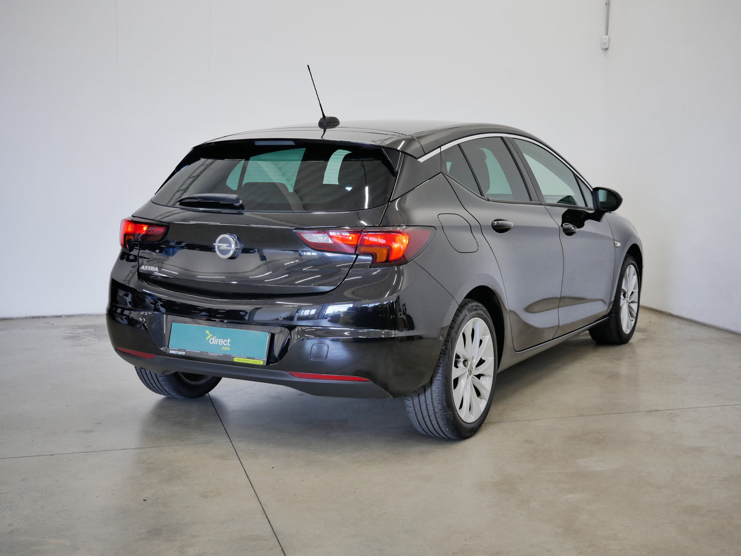 Opel Astra 1.4 Turbo 107 kW Elegance