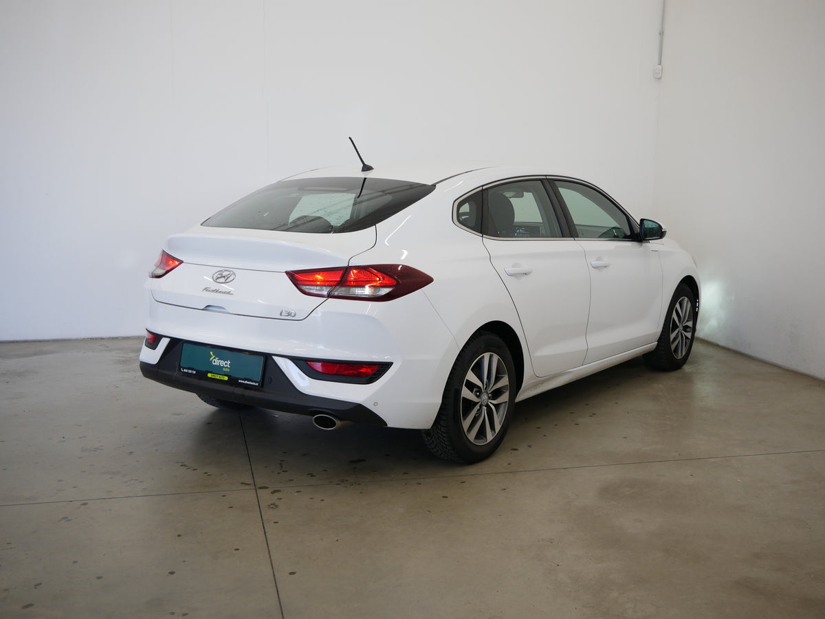Hyundai i30 1.4T-GDI 104kW TrikolortComfor – foto 2