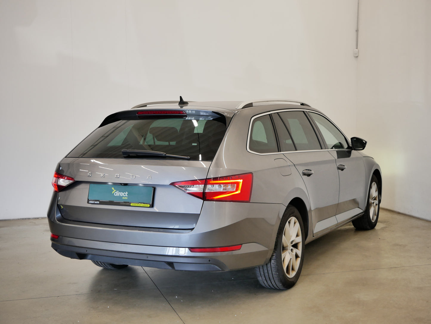 Škoda Superb 2.0 TDI 147 kW 4x4 DSG Style