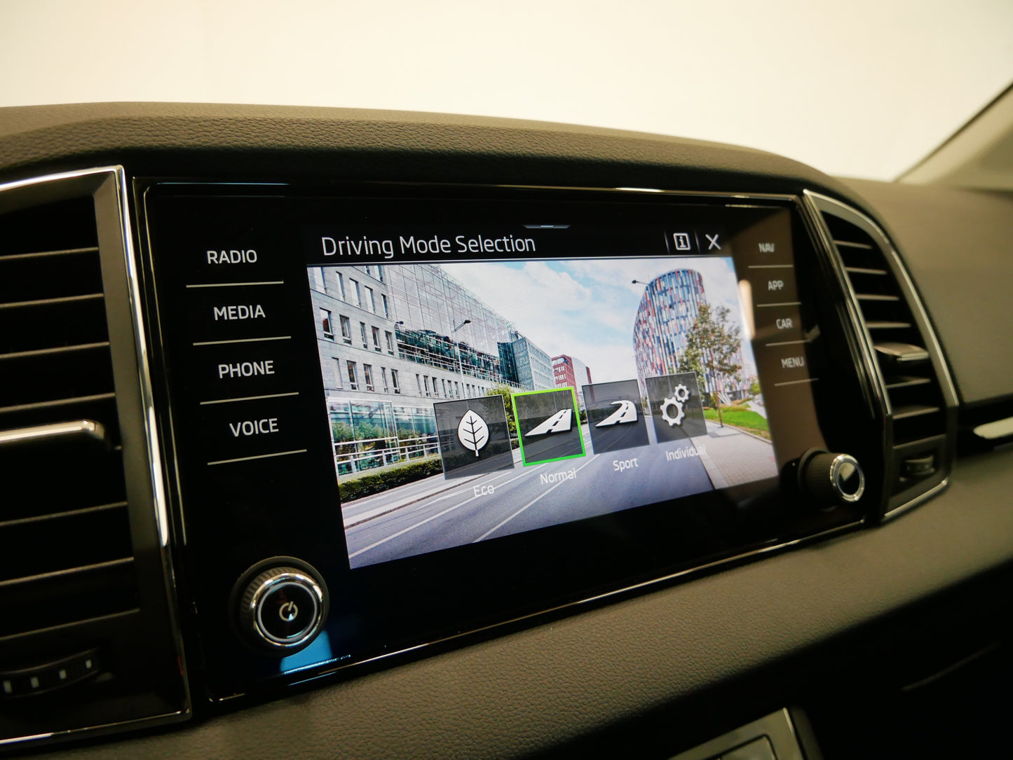 Škoda Karoq 1.5 TSI 110 kW Selection