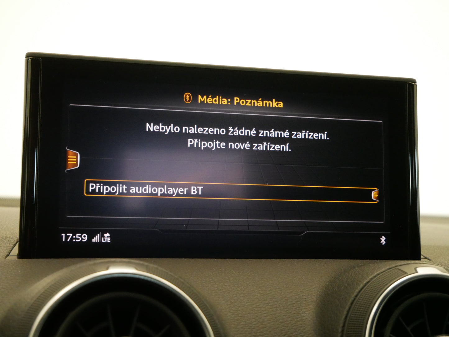 Audi Q2 1.4 TFSI 110 kW S line
