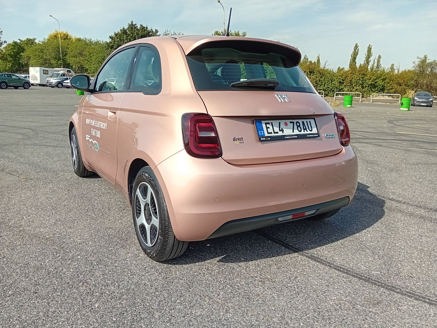 Fiat 500e BEV 3+1 Passion 42kWh dojezd ve městě až 320km