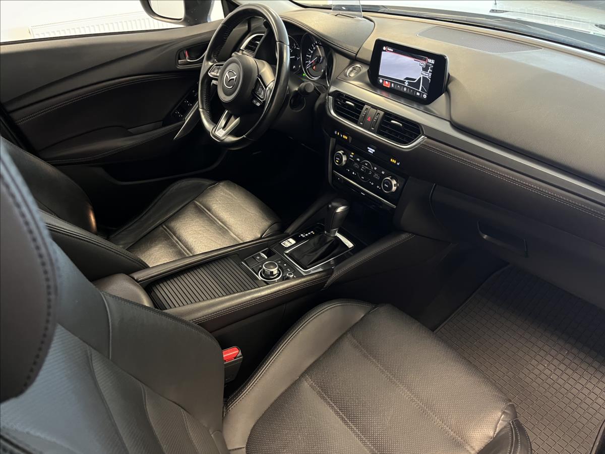 Mazda 6 2.5 Skyactiv-G Revolution TOP