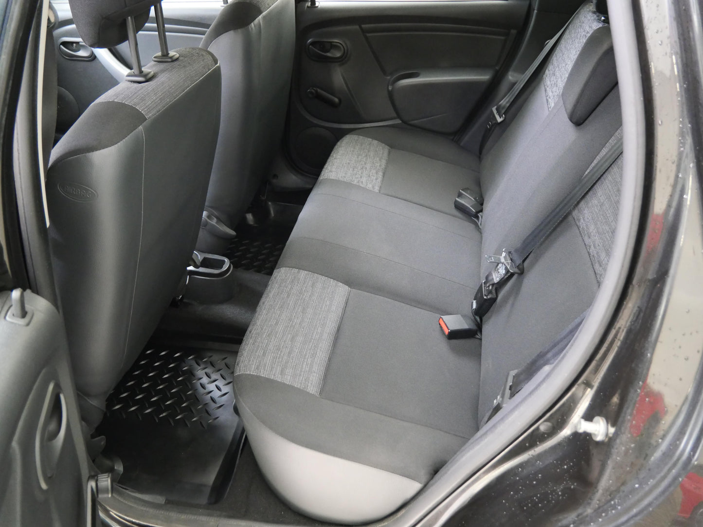 Dacia Duster 1.6 SCe 77 kW