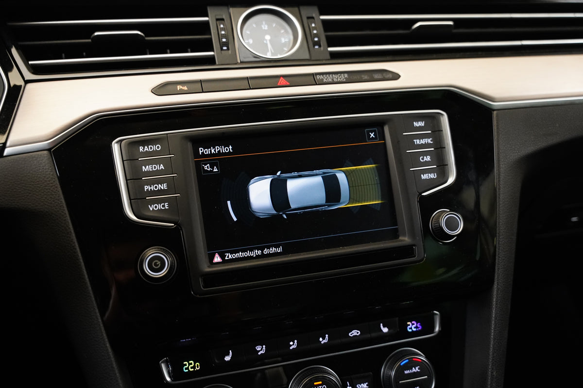 Volkswagen Passat 2.0 TDI 110kW DSG Highline – foto 20